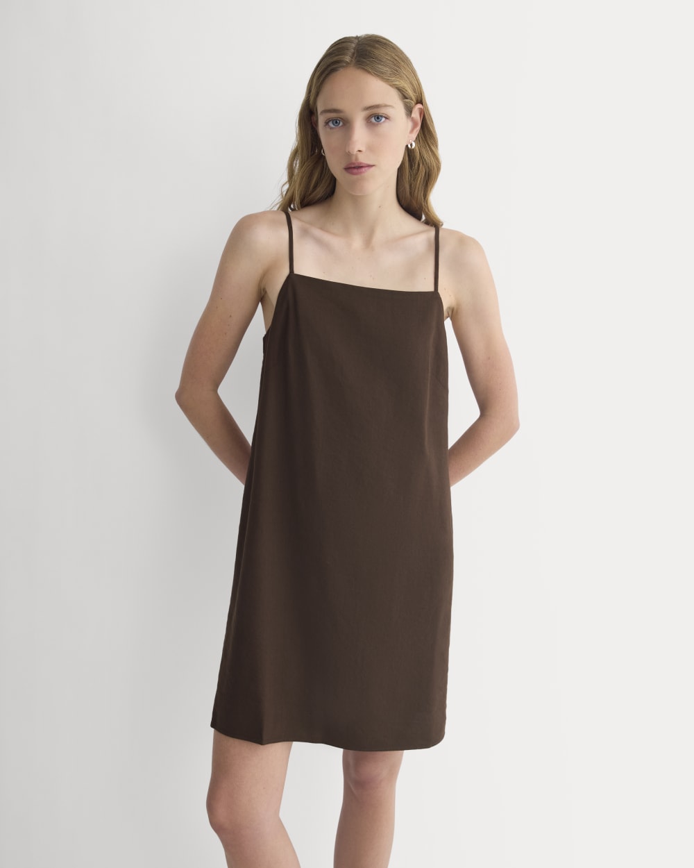 Mini Shift Dress in Stretch Linen | Dark Brown - Image 3