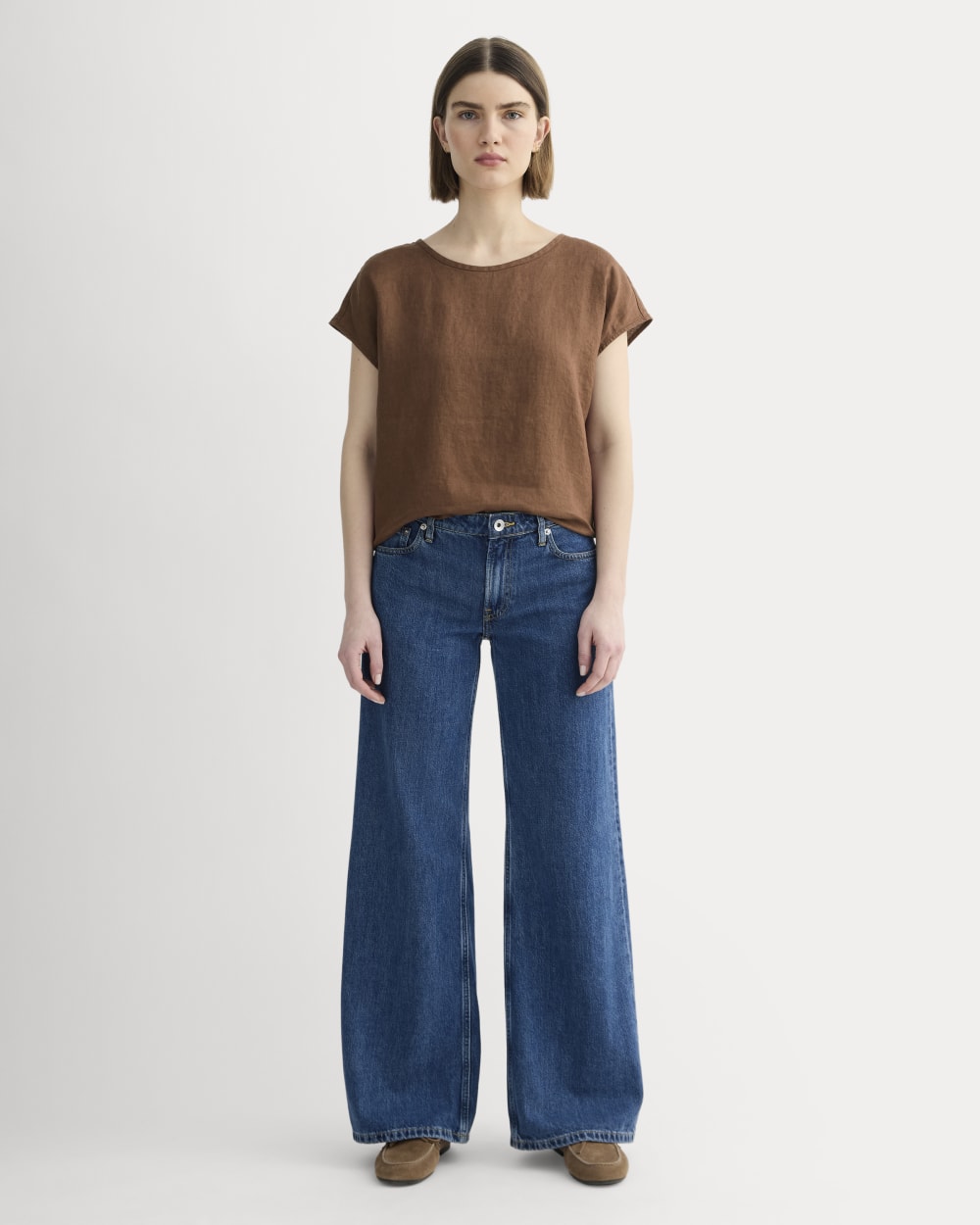 The Muscle Top in Linen | Cedarwood - Image 3