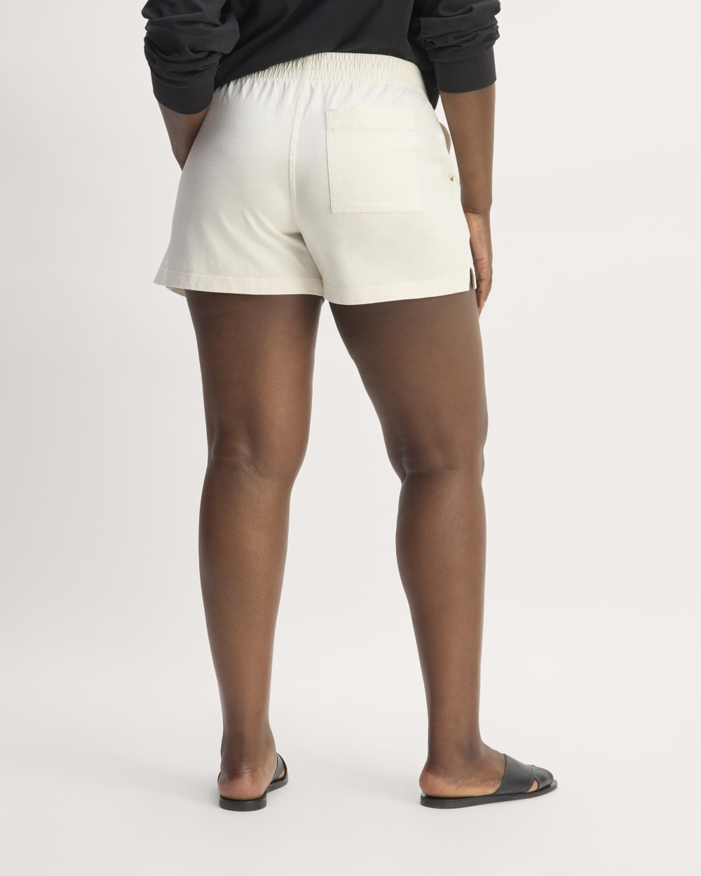 The Off-Duty Short | Bone - Image 6