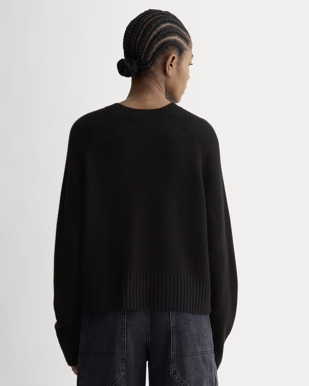 The Boxy Crew in Cashmere | Black - Image 8