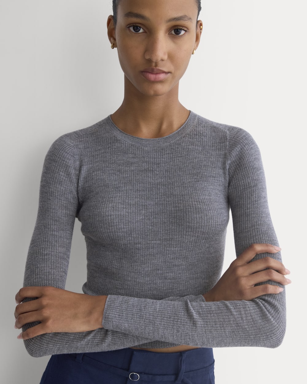 The Cropped Crew Top in Ultrafine Merino | Heather Mid Grey - Image 4
