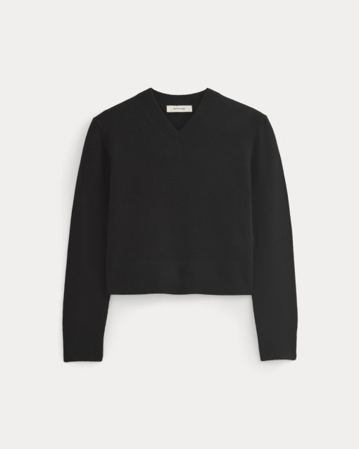 Alternative view of Cashmere Cropped High-V Sweater | Black