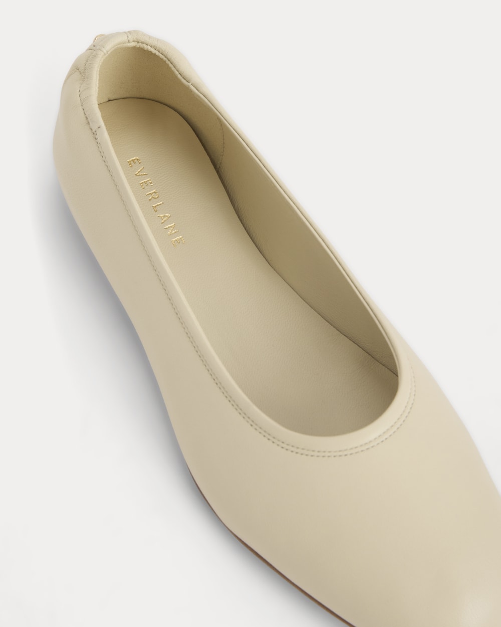 Made in Italy Flat | Crema - Image 3