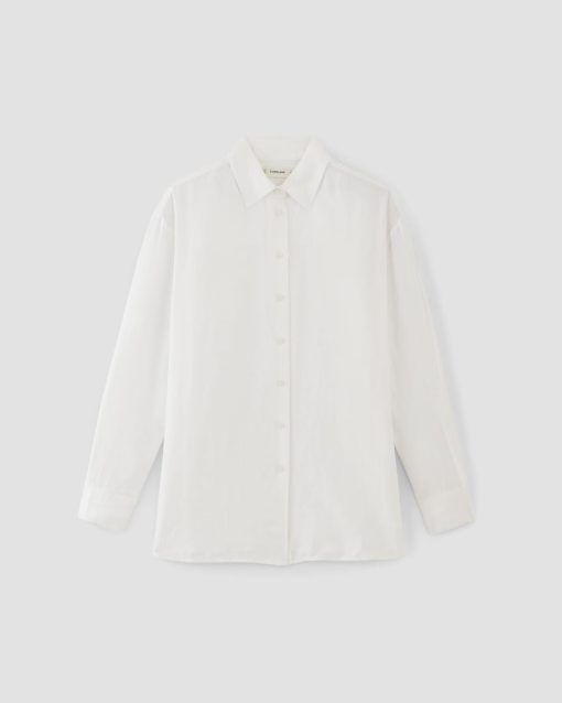 Alternative view of The Boyfriend Shirt in Linen | White