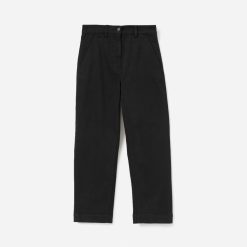 Alternative view of The Straight-Leg Crop | Black | Regular