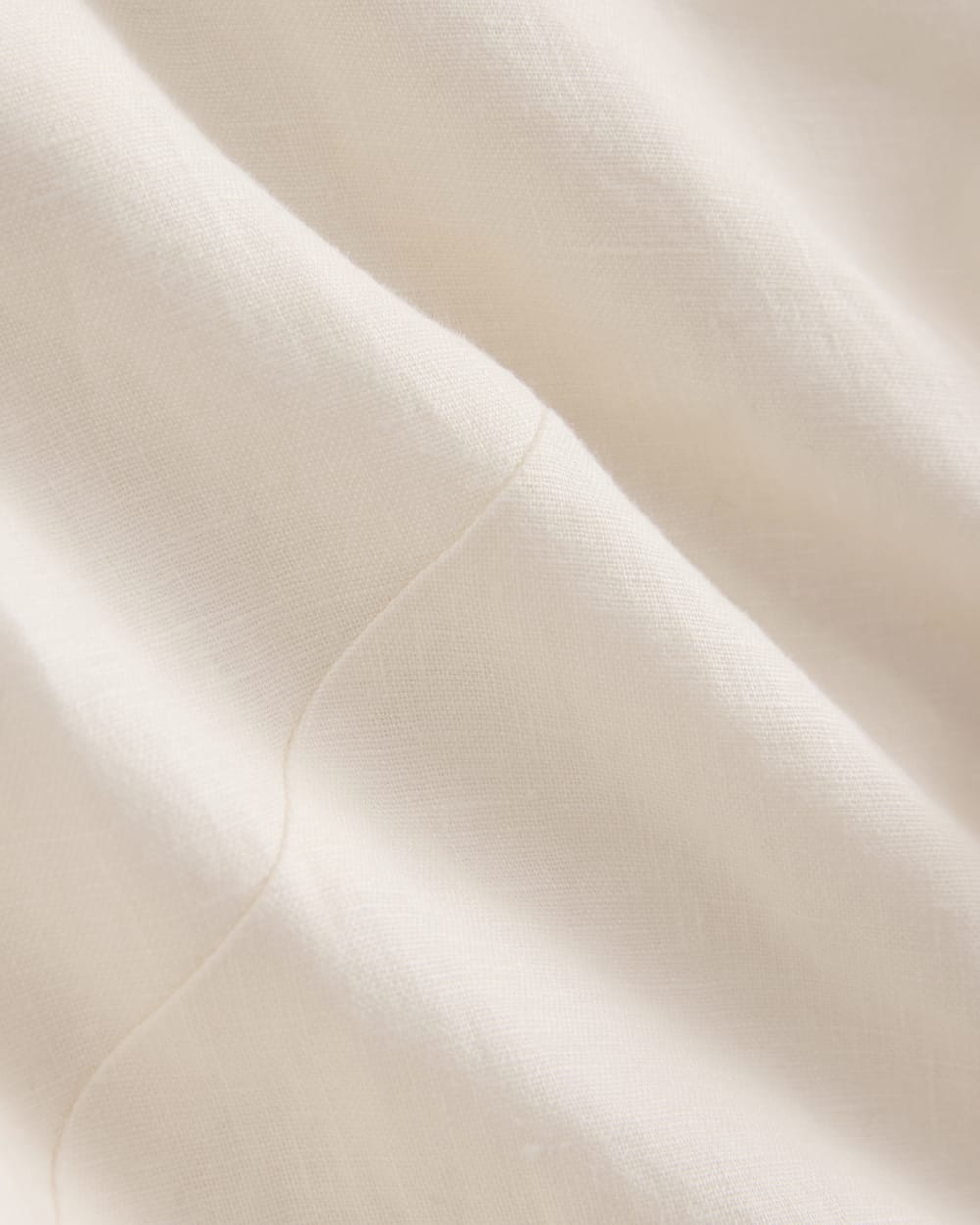 Tie-Front Scallop Tank in Linen | Bone - Image 6
