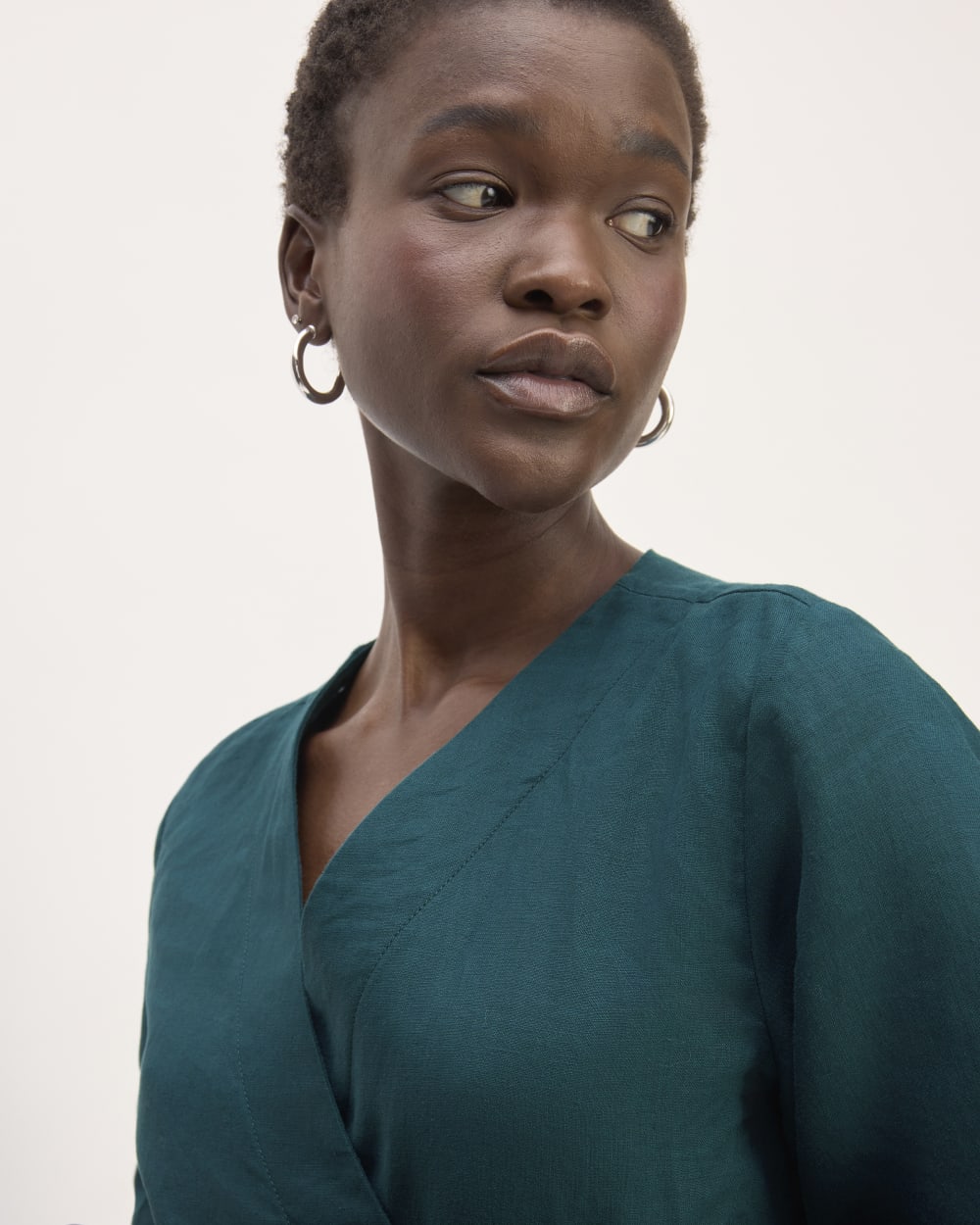 The Wrap Dress in Linen | Dark Sea - Image 4
