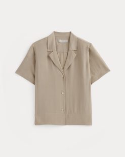 Alternative view of The Notch Shirt in Washable Silk | Burnt Sugar
