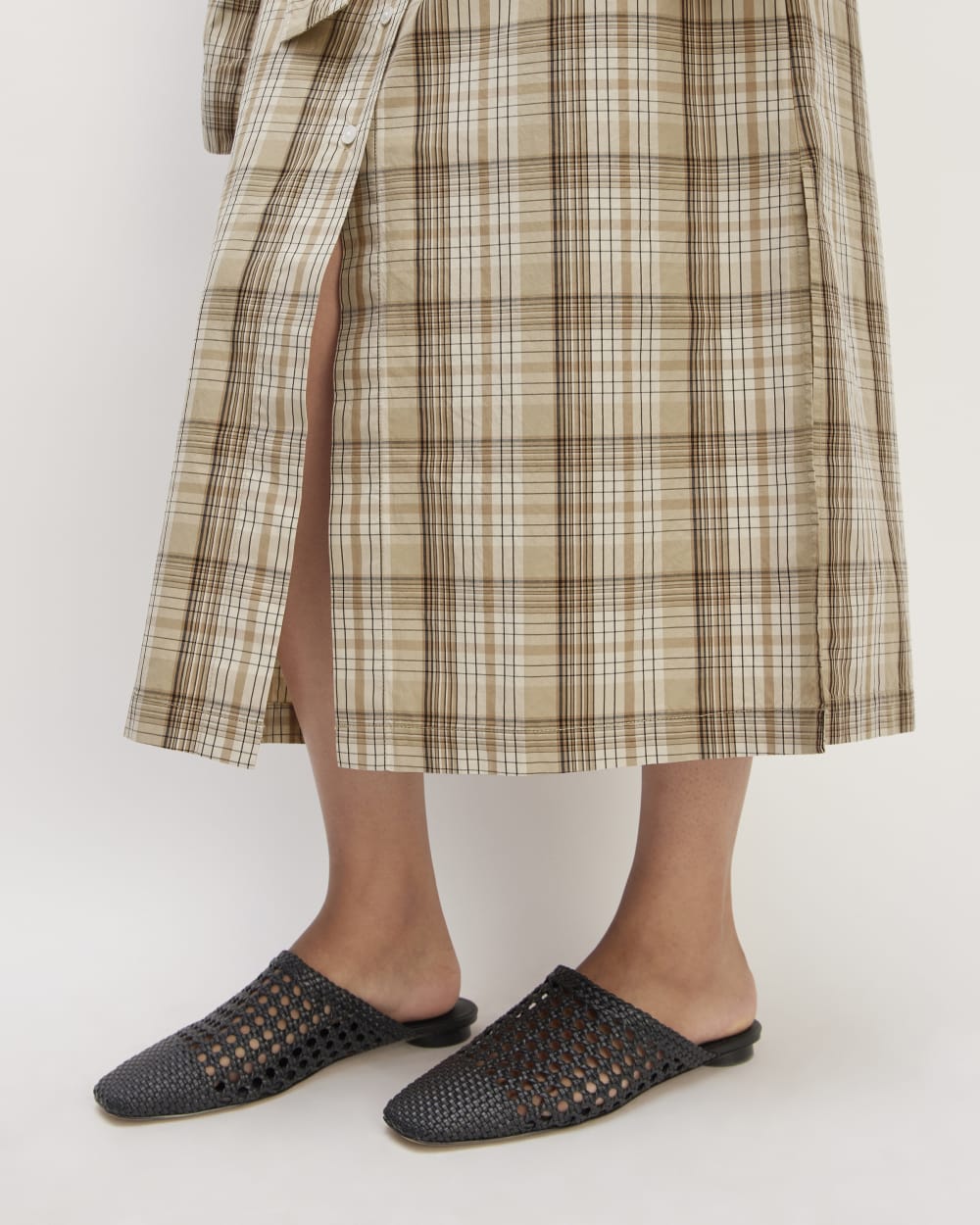 The Supima® Cotton Short-Sleeve Shirt Dress | Pale Khaki Plaid - Image 4