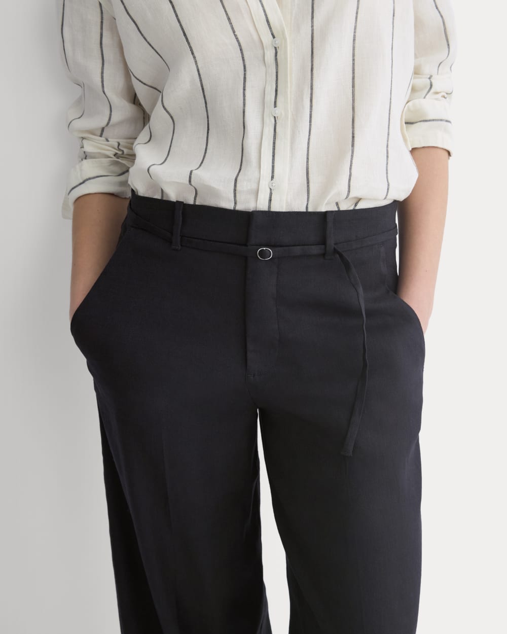 Wide-Leg Belted Pant in Stretch Linen | Black | Long - Image 4