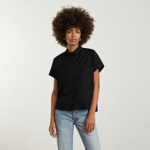 Alternative view of The Short-Sleeve Box Shirt | Black