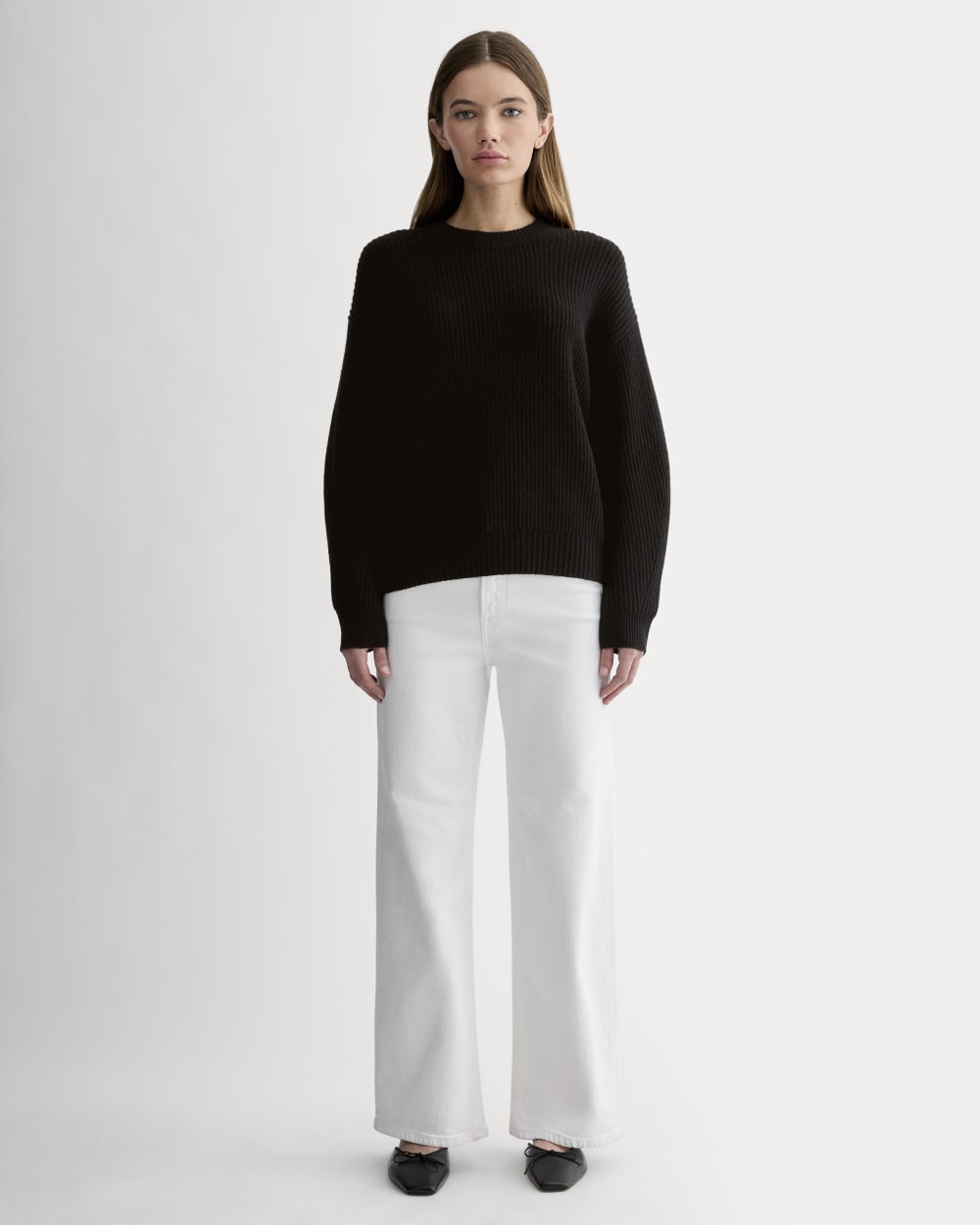The Cocoon Crew in Wool Cashmere | Black - Image 4
