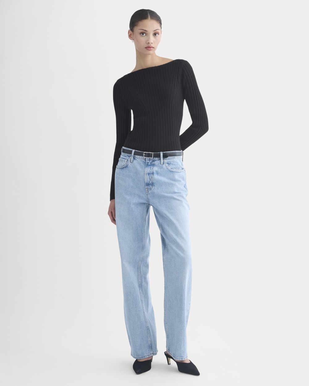 Cashmere Ribbed Boat-Neck Sweater | Black - Image 4