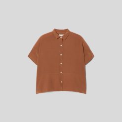 Alternative view of The Boxy Shirt in Washable Silk | Carob Brown