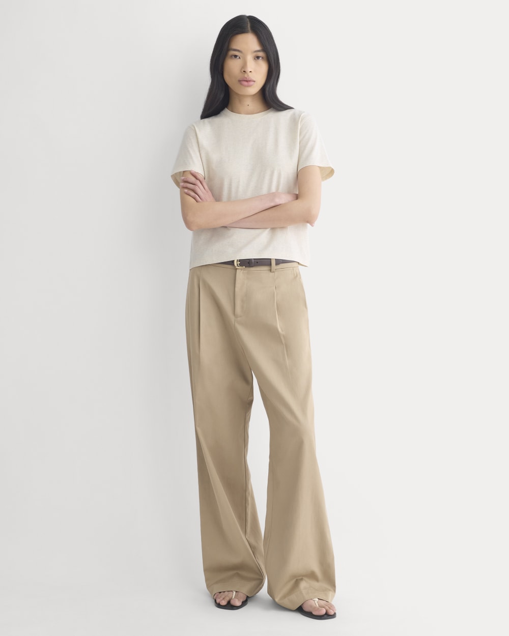 The Box-Cut Tee in Essential Cotton | Heathered Oats | No Pocket - Image 3