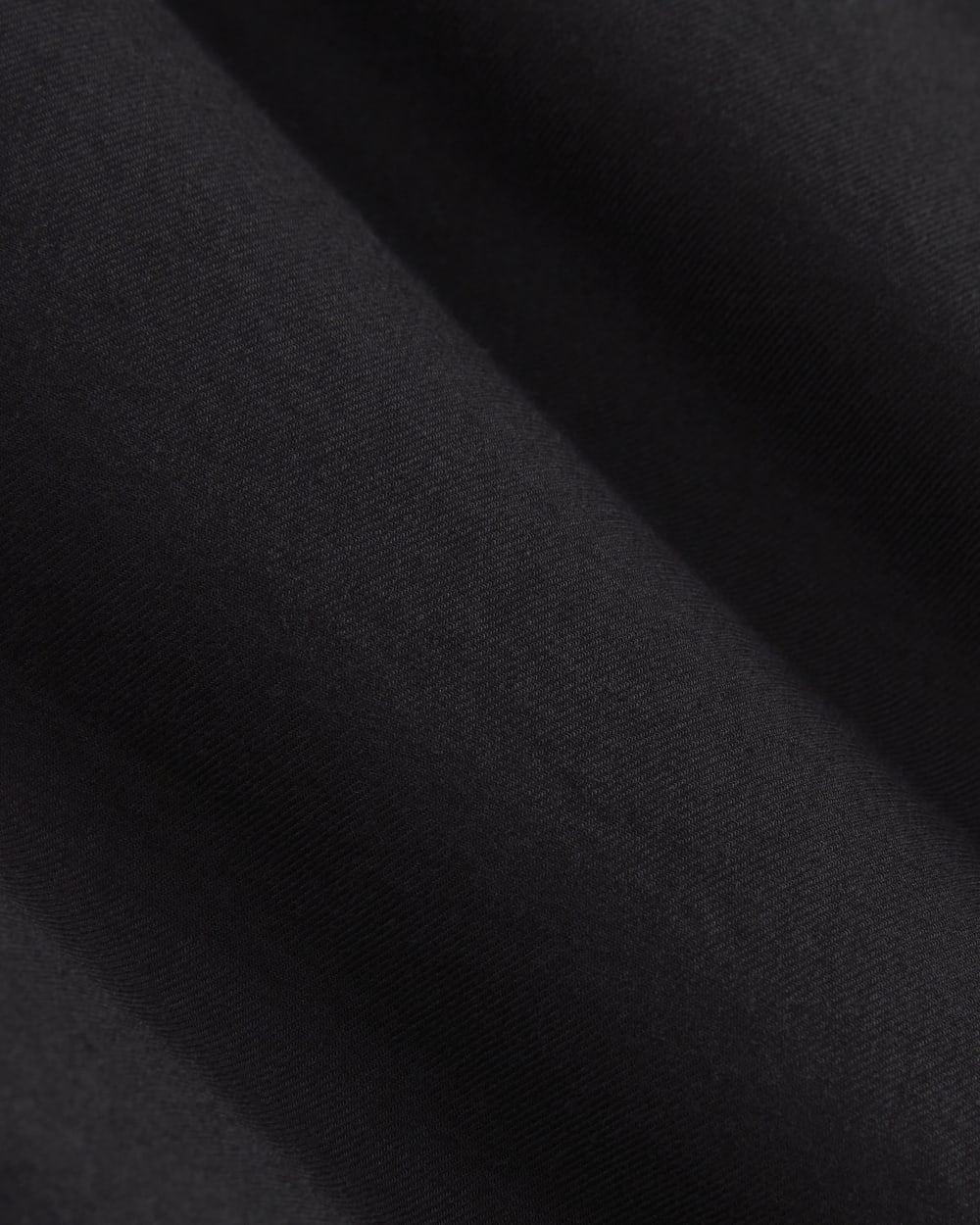 The Way-Short Shirt in Silky Cotton | Black - Image 6