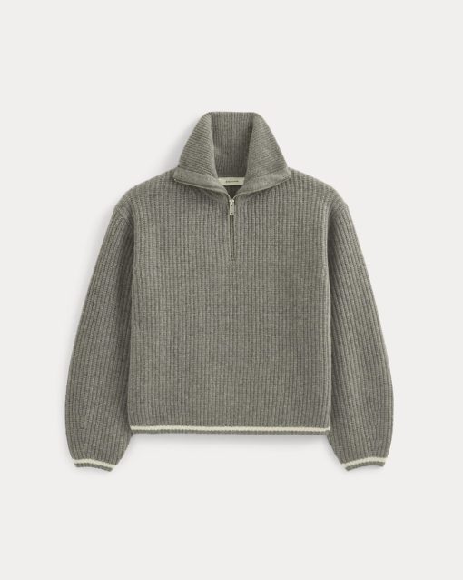 Alternative view of The Half-Zip Sweater in Luxe Merino |  Heathered Grey