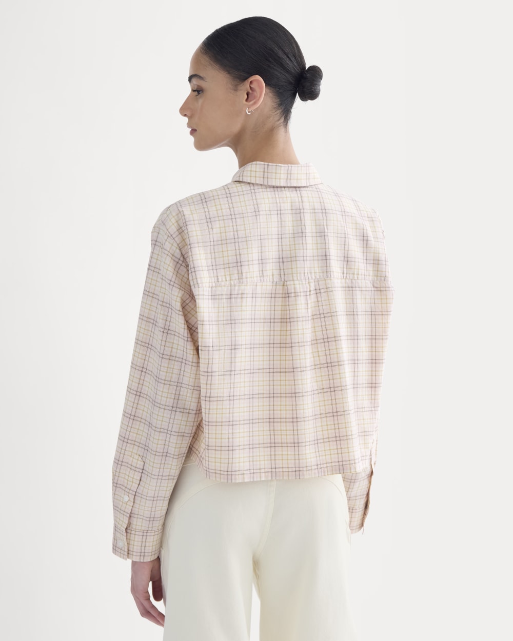 The Way-Short Shirt in Silky Cotton | Plaid - Image 5