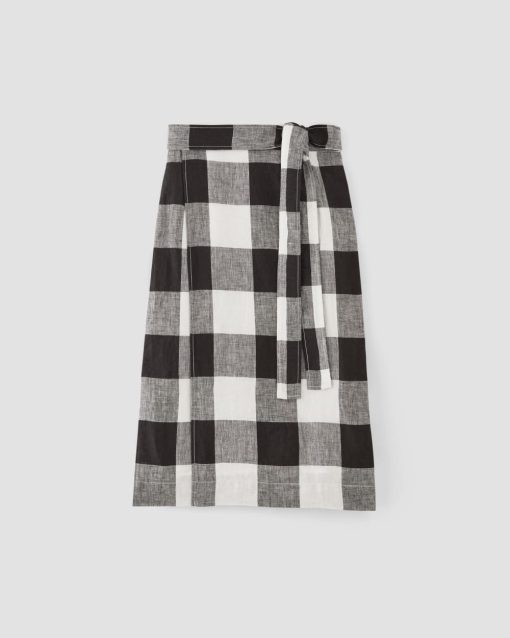 Alternative view of The Linen Wrap Skirt | Bone / Black Check