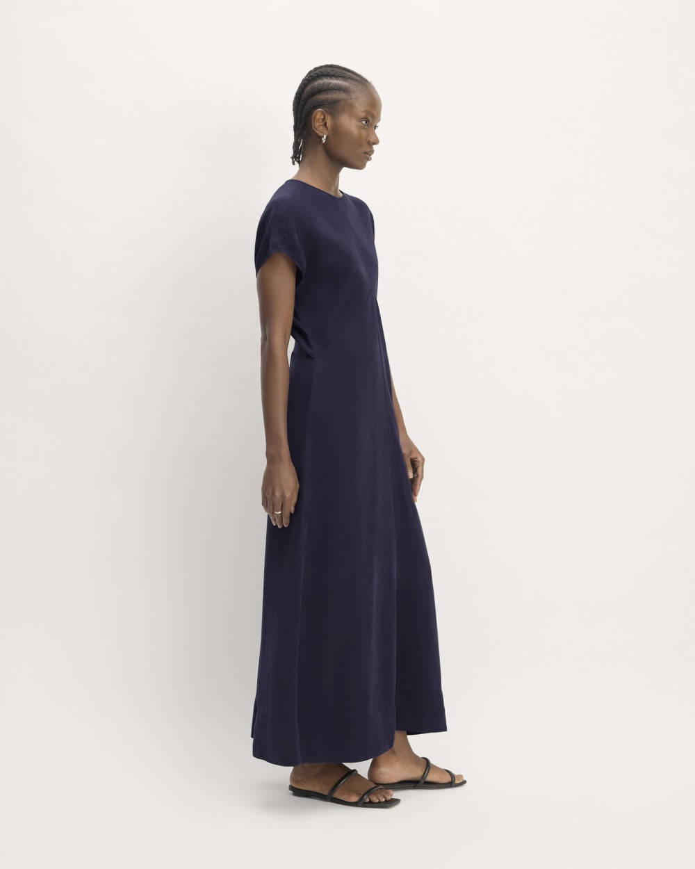 The TENCEL™ Short-Sleeve Midi Dress | Navy - Image 3