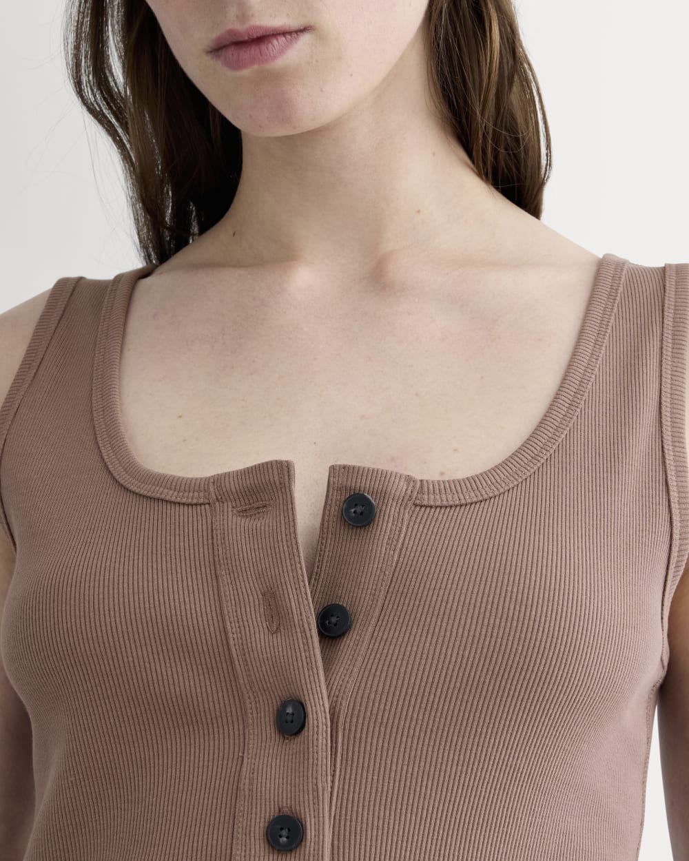 The Selfie Henley Tank | Mocha - Image 4