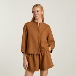 Alternative view of The Linen Billow Blouse | Tawny Brown