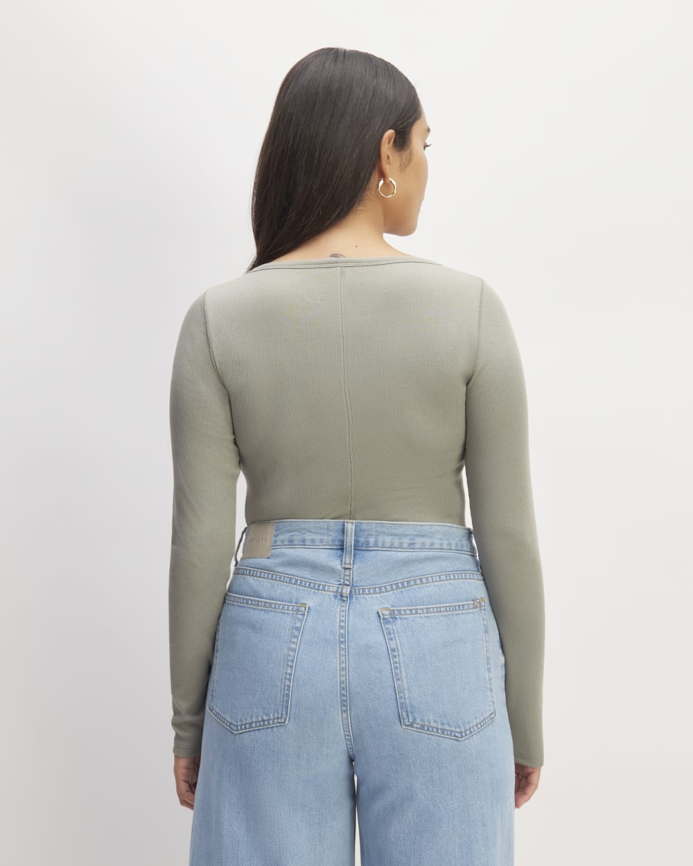 The Luxe Rib Long-Sleeve Scoop-Neck Tee | Sage Green - Image 4