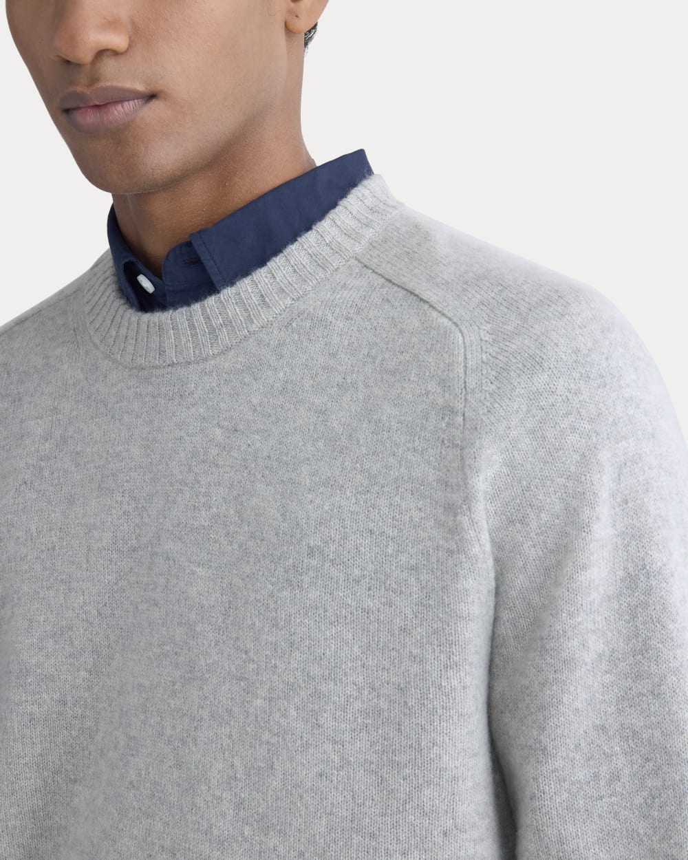 Midweight Cashmere Crew | Heathered Grey - Image 4