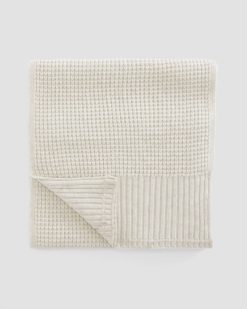 Alternative view of The Felted Merino Waffle-Knit Scarf | Heathered Oat