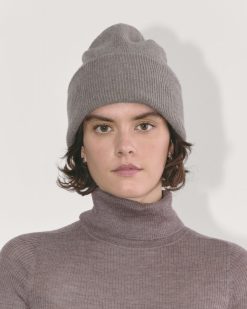 Alternative view of The Cabin Beanie | Taupe Melange